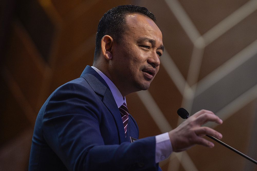 Maszlee: Matriculation Quota System Is Needed Because Job Market Is Still Unfair To Bumiputeras - WORLD OF BUZZ 3