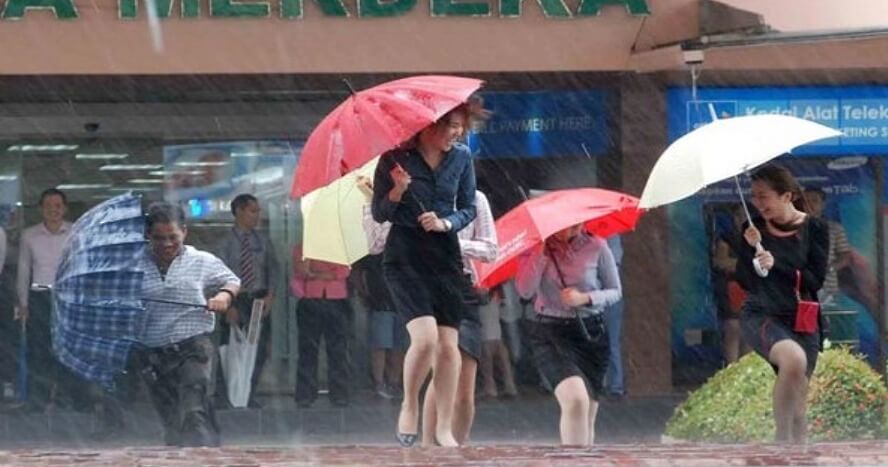 Met Dept Issues Yellow Alert, Heavy Rain Expected In Perlis, Kedah &Amp; Penang As Monsoon Season Begins - World Of Buzz 2