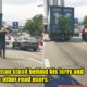 M'Sian Man Bows And Apologises To Road Users After His Stalled Lorry Caused Traffic Jam - World Of Buzz