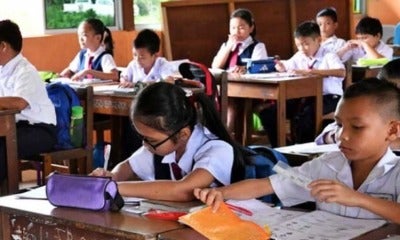 Starting 2020, Primary Schools In Sarawak Will Begin Teaching Maths &Amp; Science In English - World Of Buzz 1