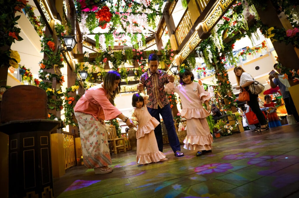 Then vs Now: How Raya Celebrations Have Changed Over the Years in ...