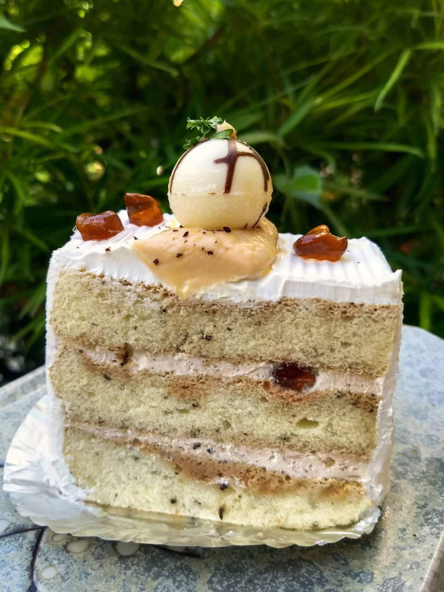 This Bakery Sells White Rabbit Cake Until 31 May &Amp; You Can Try It For Less Than Rm14! - World Of Buzz