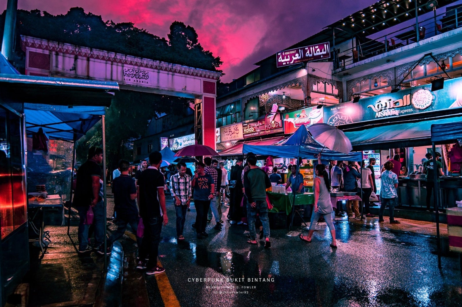 Local Photographer Gives Bukit Bintang a Cyberpunk Twist That's So Good You'd Wish It Was Real Life - WORLD OF BUZZ 4