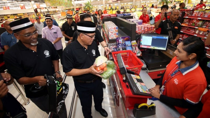 Starting July 1, All Plastic Bags &Amp; Straws In Pahang Will Be Banned On Saturdays And Sundays - World Of Buzz 1