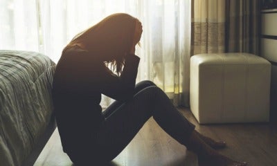 Survey: Quarter Of Malaysians Have Experienced Suicidal Thoughts &Amp; Harmed Themselves - World Of Buzz