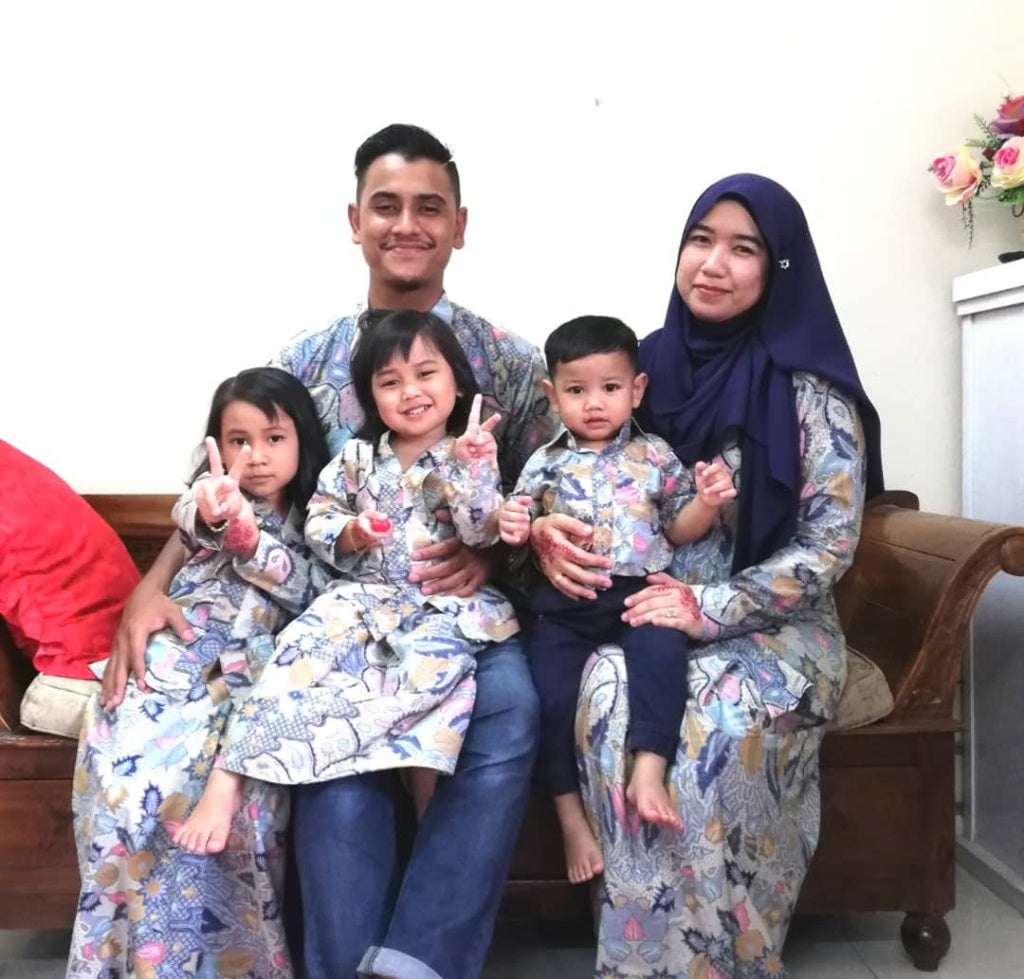 4 Just-Married Malaysian Couples Share What Guests Should REALLY Gift Them - WORLD OF BUZZ 14