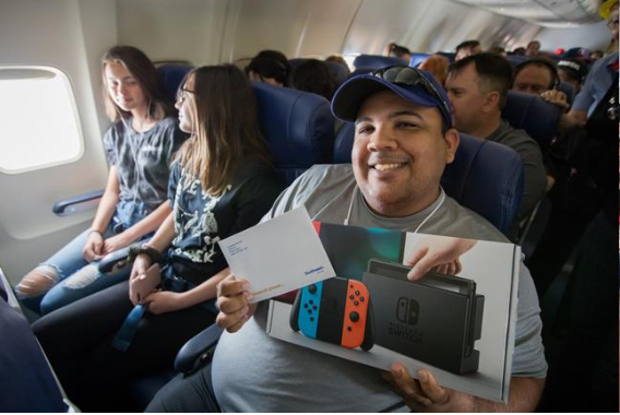 Airline Gives Passengers Free Nintendo Switch And Super Mario Maker 2 For Free! - WORLD OF BUZZ