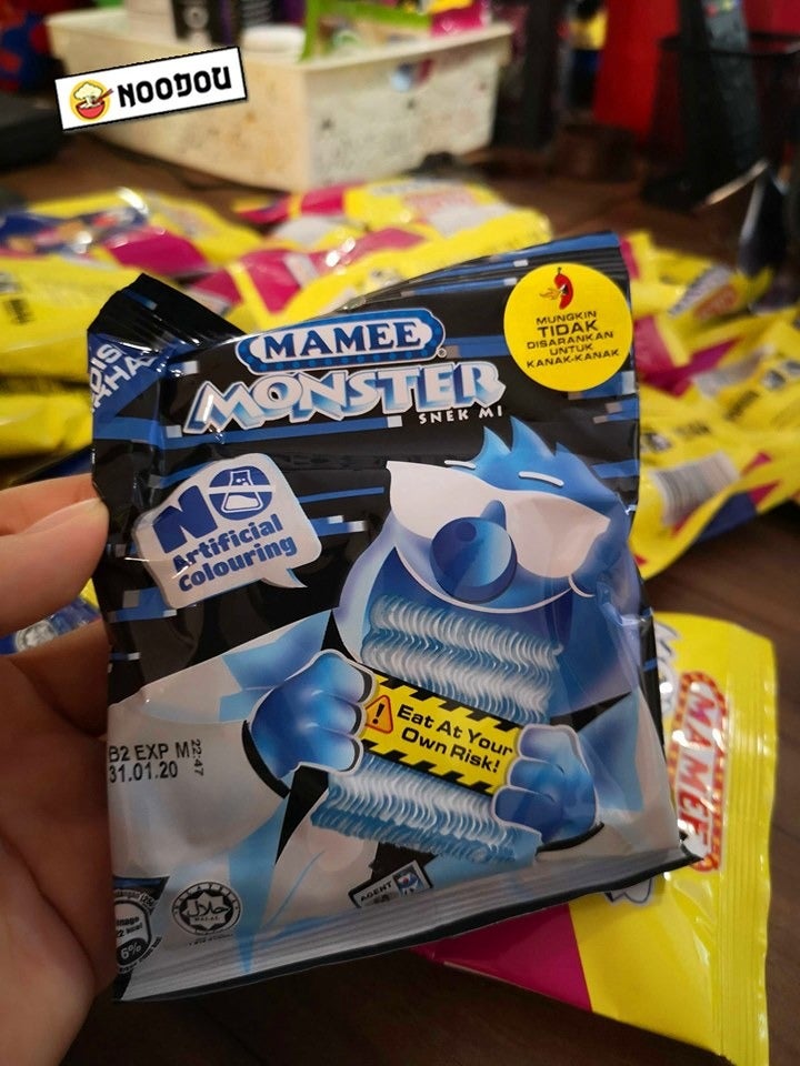 M'sian Finds Limited Edition Mamee Monster Noodle Snack Hidden In Jumbo Packs &Amp; It's Spicy Af! - World Of Buzz 2