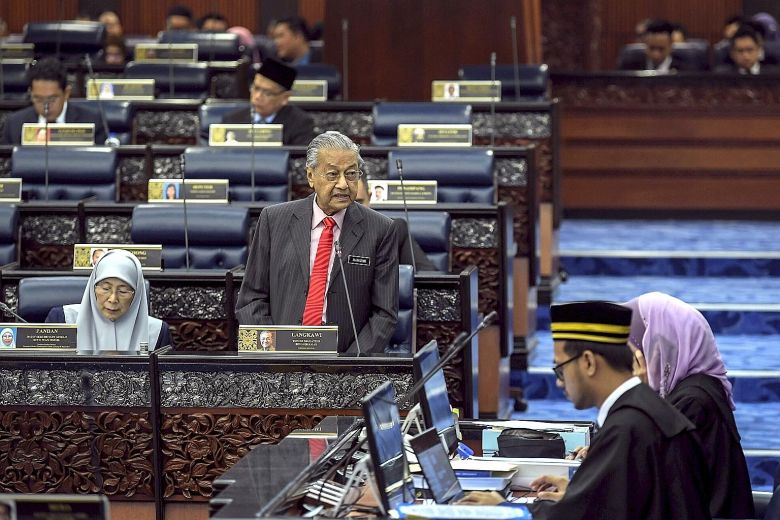 The Election Commission is Considering Adding Voter Education to Malaysian School Curriculum - WORLD OF BUZZ