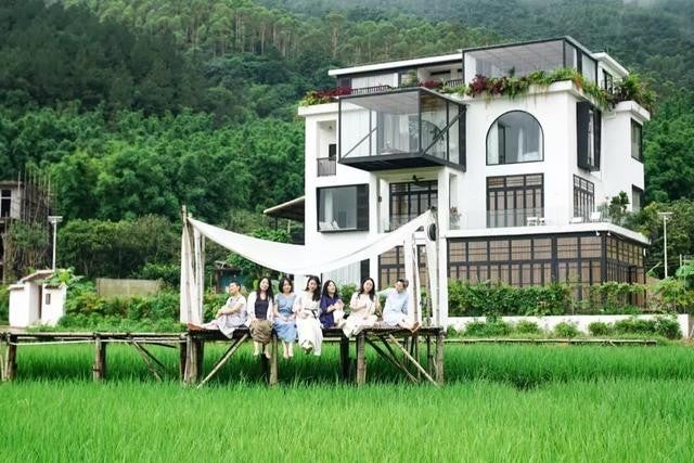 These 7 Friends For Over 10 Years Bought A Rm2.4 Mil House So They Can Retire Together - World Of Buzz