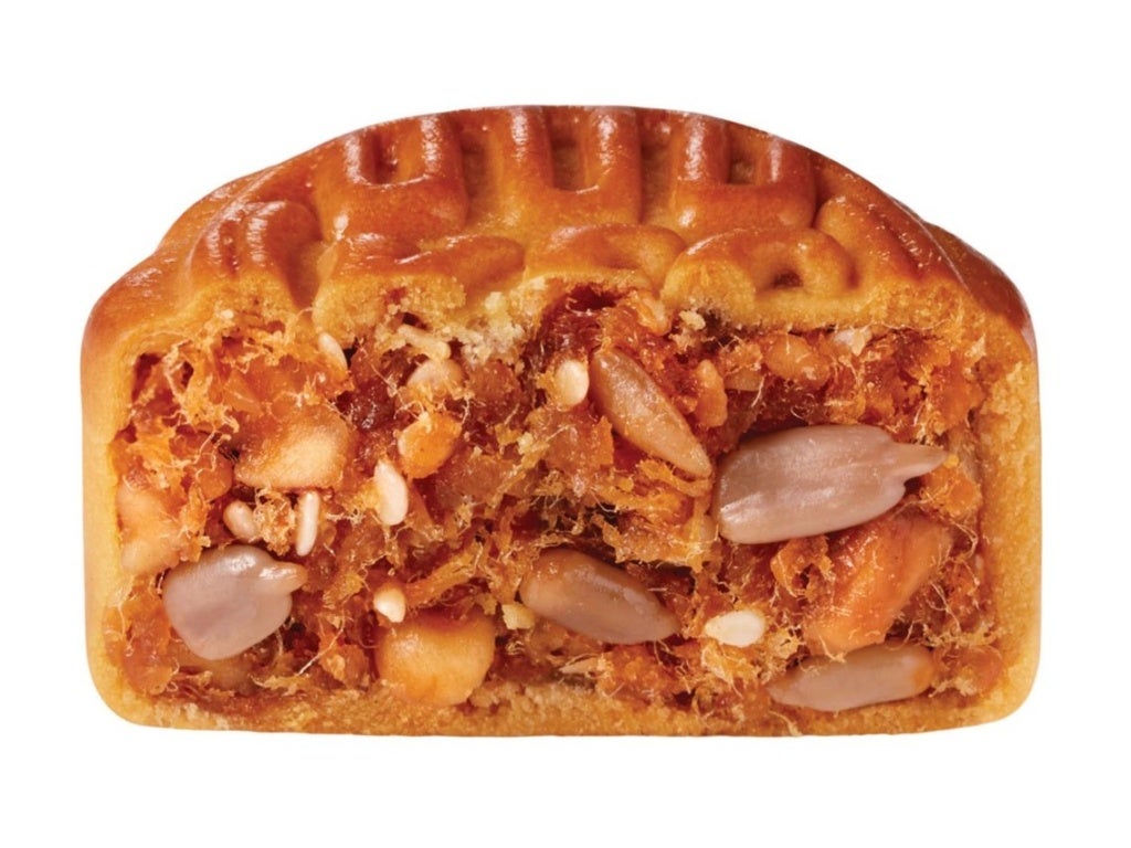 You Can Now Enjoy KFC's Spicy Chicken Mooncake In Hong Kong - WORLD OF BUZZ 2