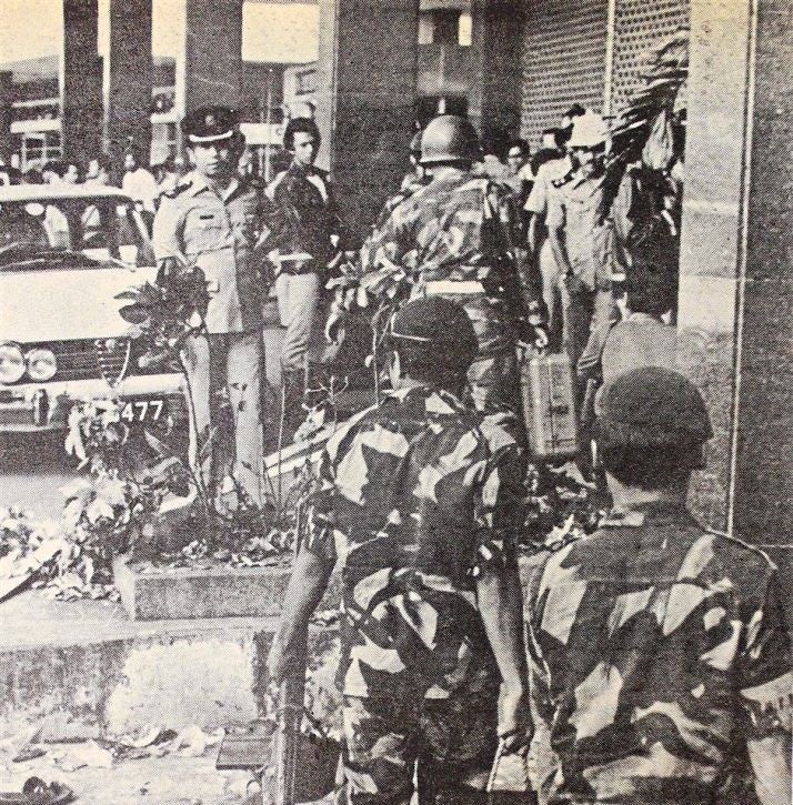 44 Years Ago Today: 53 M'sians & Foreigners Were Taken Hostage by Japanese Militants - WORLD OF BUZZ 7