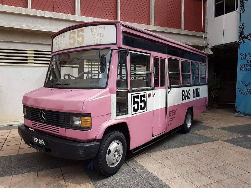 After 21 Years, The Mini Bus Will Start Operating in Kuala Lumpur Again Starting Sept 1! - WORLD OF BUZZ 1