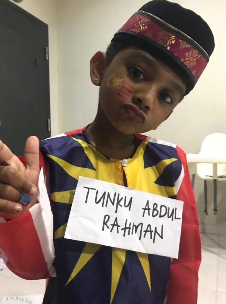 Awww! Little Indian Boy Wears Songkok And Dresses Up As Tunku Abdul Rahman For National Day - World Of Buzz 2