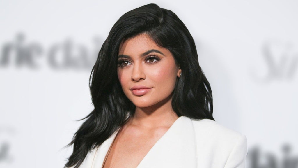 kylie jenner building new house extremely private