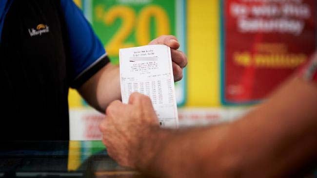 Man Stops Working For 5 Years After Winning Rm20K Jackpot, Nabs Rm16.5 Million Lottery Later - World Of Buzz