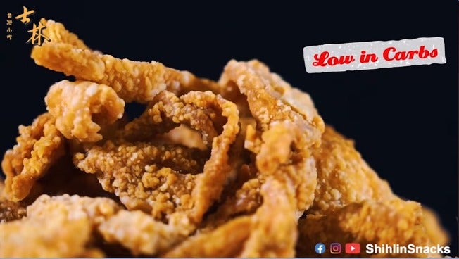 OMG, Shihlin Malaysia Is Now Selling Crispy Chicken Skin With Prices Starting From RM8.80! - WORLD OF BUZZ 3