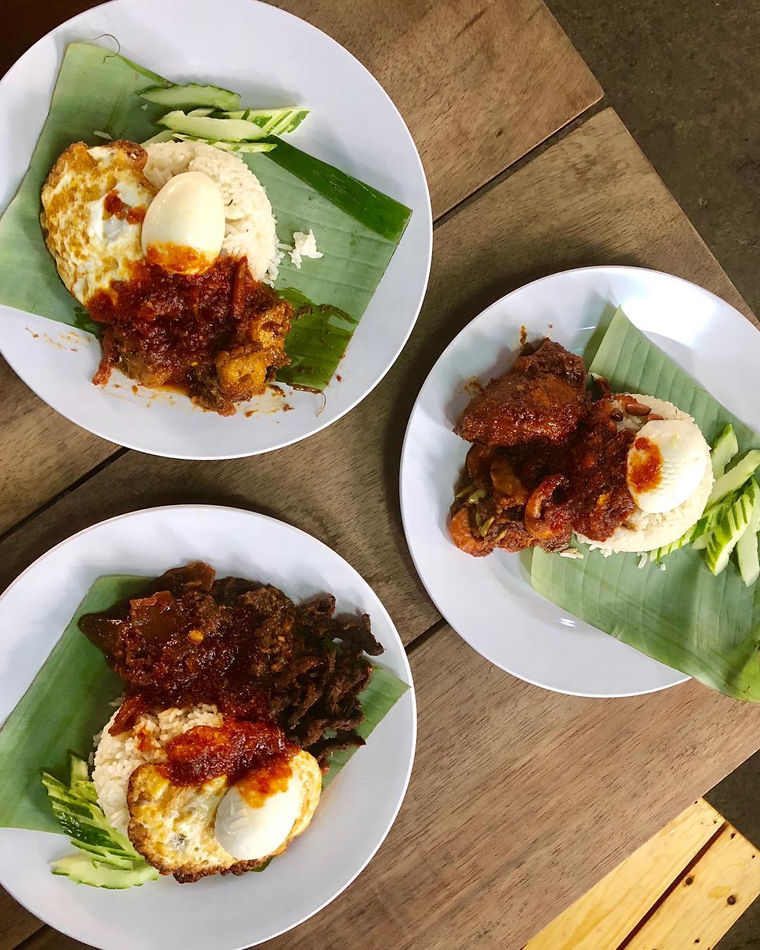 [Test] Lemak, Spice, &Amp; Everything Nice: 6 Delicious Nasi Lemak Spots In Klang Valley For M’sian Foodies - World Of Buzz 17