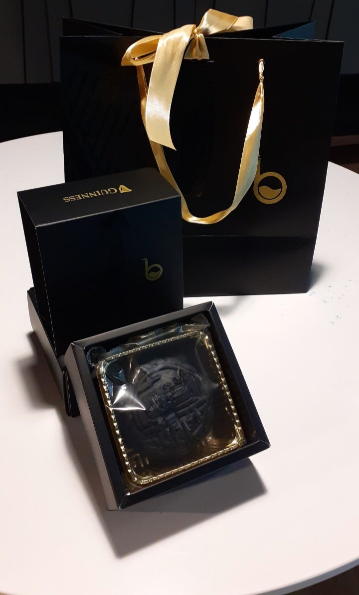 The Beer Factory Just Collaborated With Guinness To Create Mooncakes, Here's What We Thought About It - WORLD OF BUZZ 1