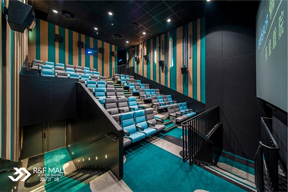 This Is The First-Ever Luxury Cinema in Malaysia & Movie Tickets Start From RM10! - WORLD OF BUZZ 12
