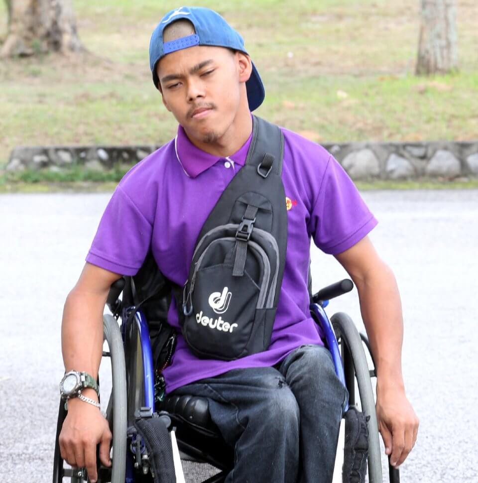 "If My Pockets Are Empty, I'll Just Drink Water," M'sian OKU Man Is The Breadwinner Of His Family - WORLD OF BUZZ