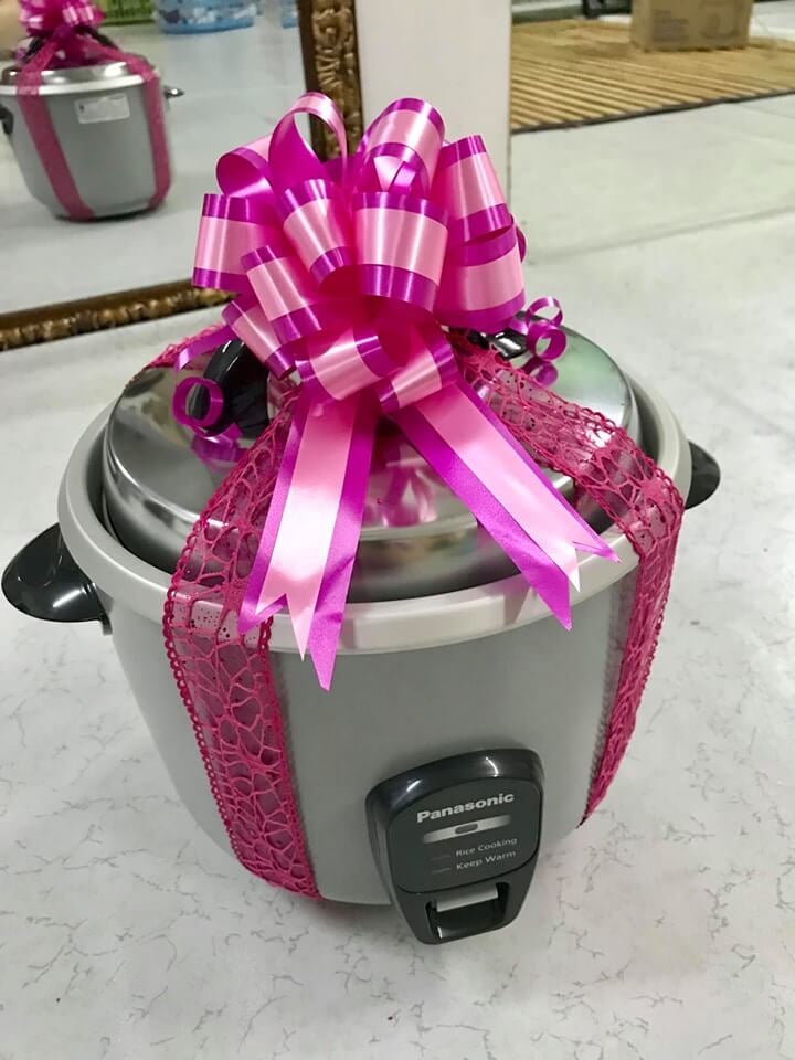 M'sian Newlyweds Creatively Give Each Other Household Appliances As Dowry, Netizens Amused - WORLD OF BUZZ