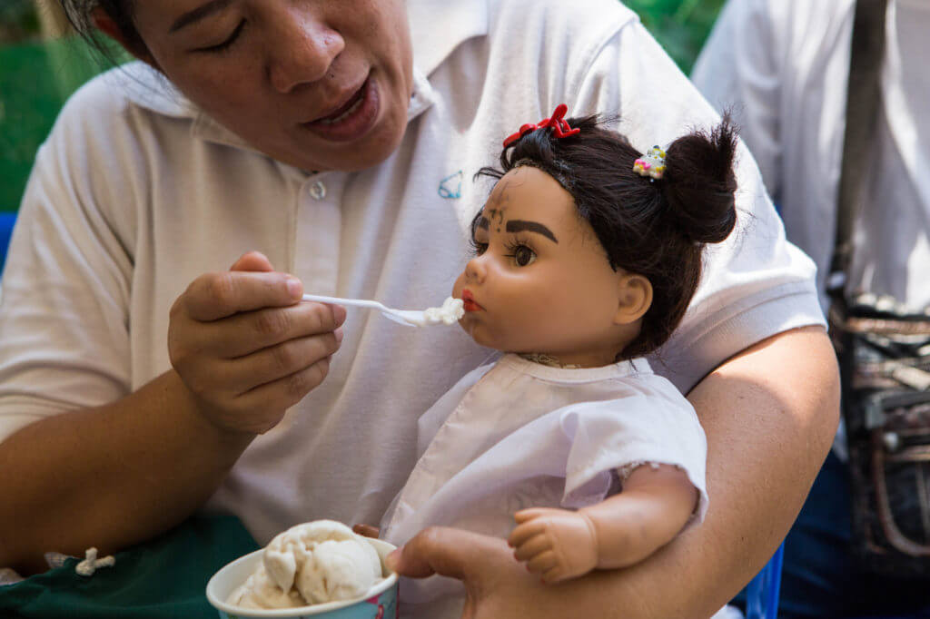 Netizens Claim More Malaysians Are Adopting Thai Child God Dolls Possessed By Spirits For Luck &Amp; Wealth - World Of Buzz