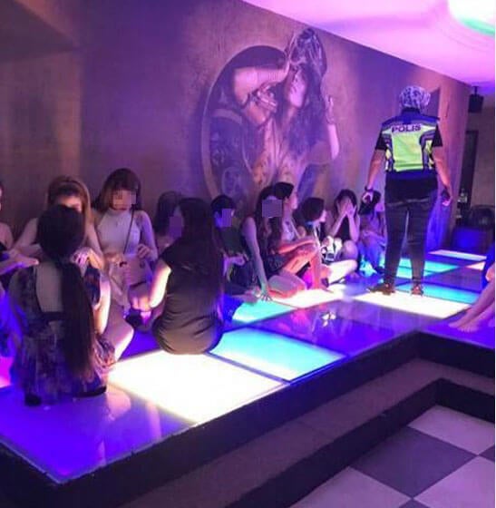 Prostitution Trafficking Hub In Puchong Busted By Police For Housing 20 Vietnamese Girls Illegally - WORLD OF BUZZ 1