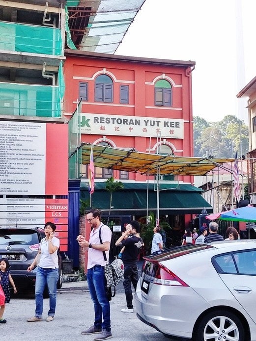 [TEST] 4 Must-Visit Local Kopitiams That Are Older than Malaysia and Still Going Strong! - WORLD OF BUZZ