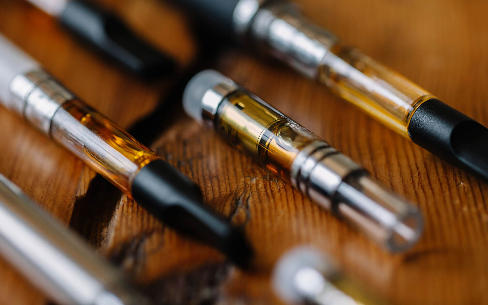 Vaping May Cause Male Infertility According To ObGyn Doctor - WORLD OF BUZZ 4