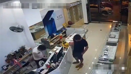Video: Man Accidentally Sharts Himself in Shop, Calmly Stands In Own Crappy Puddle - WORLD OF BUZZ