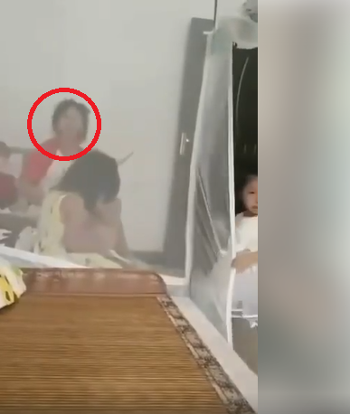 Woman Filmed Hitting And Kicking Children Using Rod Despite Their Desperate Cries For Her To Stop - WORLD OF BUZZ 3