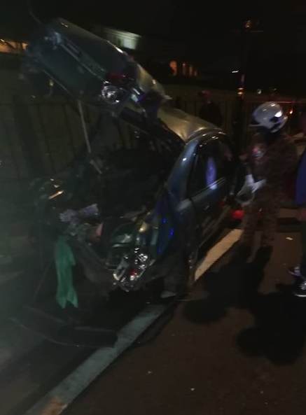 5 JB Boys Tragically Killed When Driver Loses Control Of The Car And Slams Into Bus On Opposite Lane - WORLD OF BUZZ 1