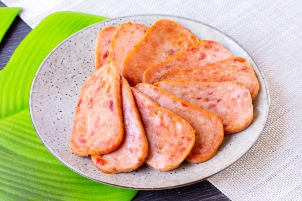 Beware: Luncheon Meat Containing African Swine Fever Now Found In Kl! - World Of Buzz