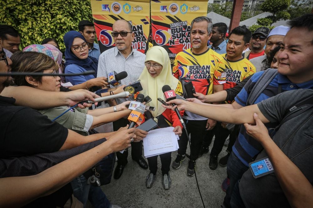 DPM: Putraja Balloon Explosion Maybe Due to Organizers Mixing Helium with Flammable Gas to Cut Costs - WORLD OF BUZZ