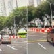 Watch: Cyclist Face Plants Into Car That Stopped At Red Light, Netizens In Stitches - World Of Buzz
