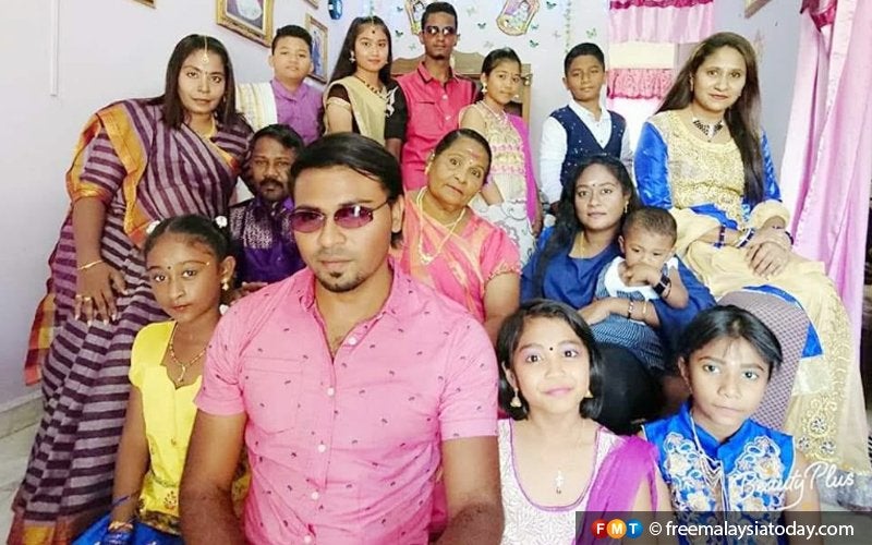 M'sian Spirit: PD Malay Family Talks In Tamil But Switches To Mandarin When Sharing Secrets - WORLD OF BUZZ