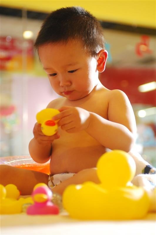 Beware: Plastic Toys Found In Thailand Could Place Your Child's Endocrine System At Risk - WORLD OF BUZZ 1