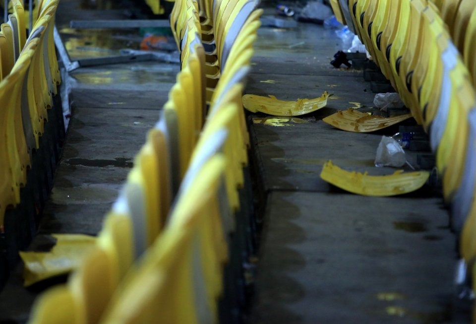 Indonesian Supporters Discovered to Have Damaged 44 Chairs Worth RM11,000 At Bukit Jalil Stadium - WORLD OF BUZZ