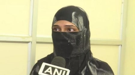 Man &Amp; Family Abuses Wife &Amp; Divorces Her With Triple Talaq For Her Crooked Teeth - World Of Buzz 1