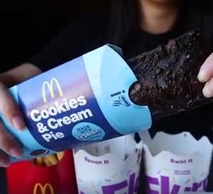McDonald's Msia Is Now Offering Oreo Cookies & Cream Pie, Nestum McFlurry & Other Desserts! - WORLD OF BUZZ 4