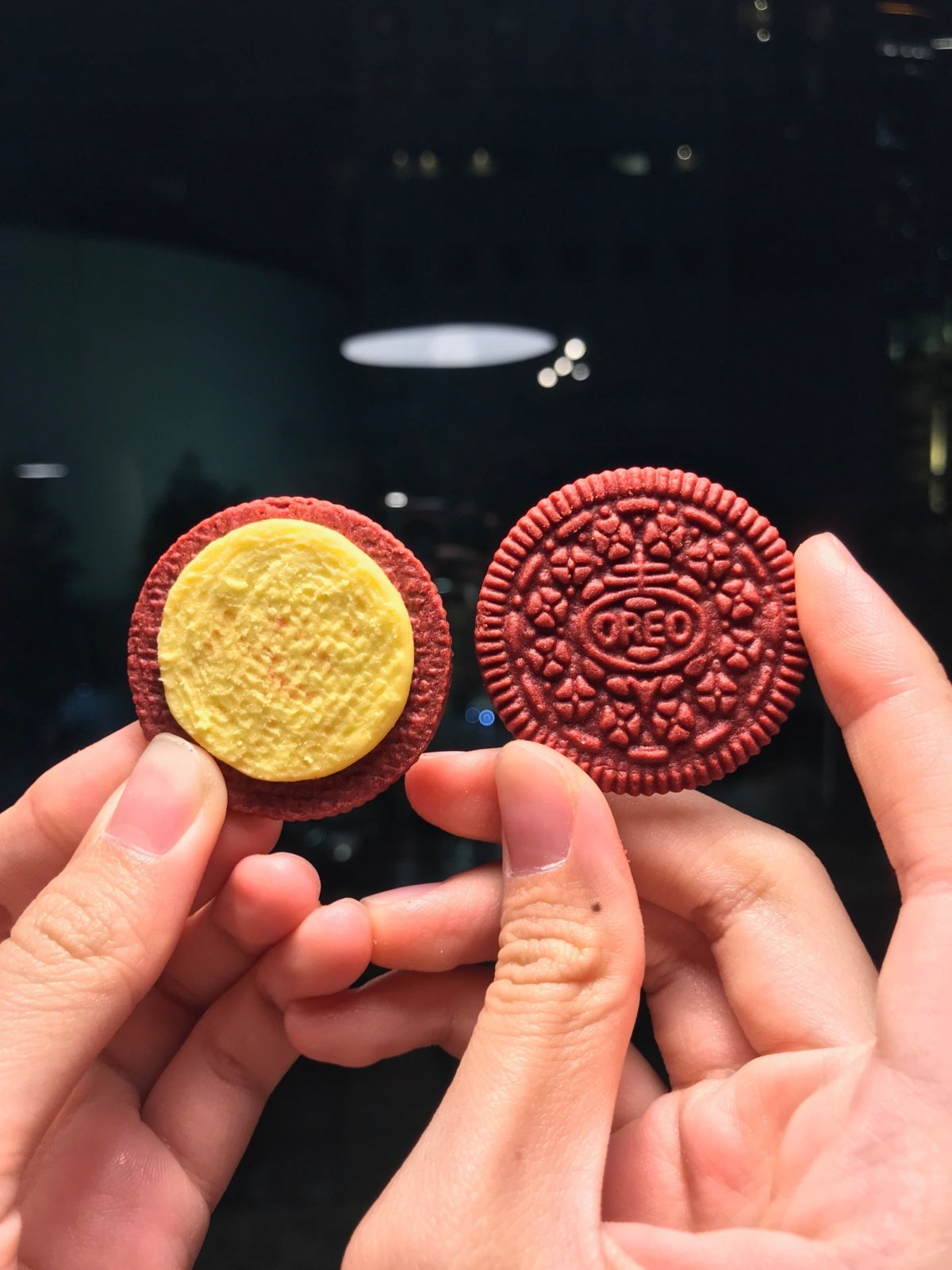 Red Velvet Oreos Are Now Available In 7-Eleven Malaysia And We Tried Them Out! - WORLD OF BUZZ