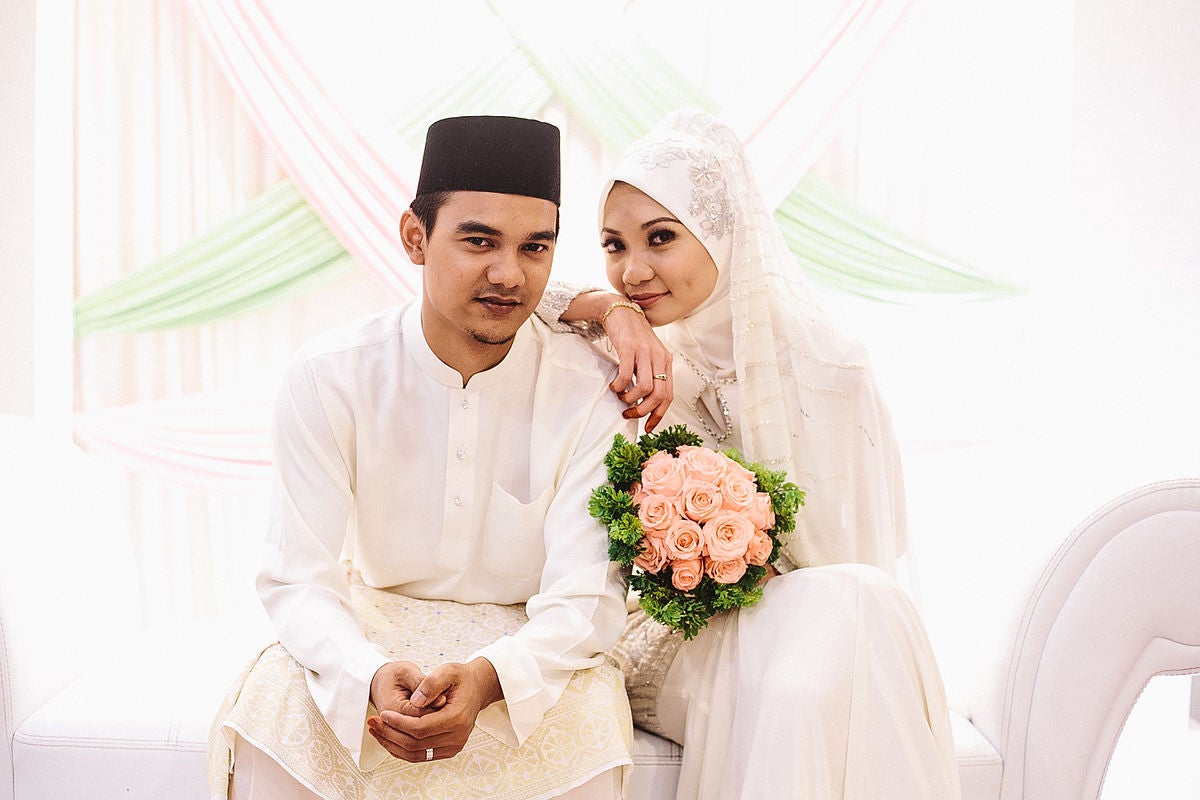Selangor Govt is Giving Up to RM600 for M'sians Who Get Married Before 40 Years Old - WORLD OF BUZZ 2