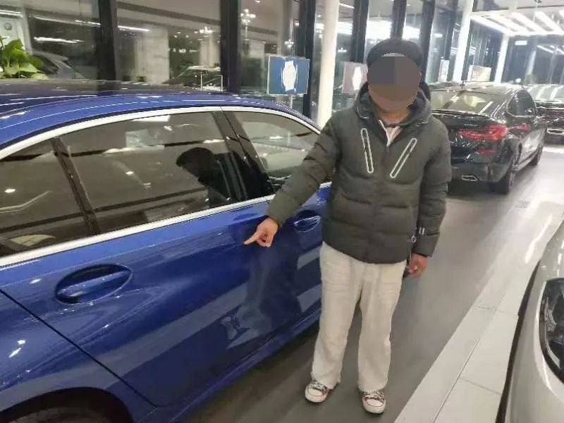 22yo Spoilt Man-Child Scratches New BMW In Showroom To Force Father to Buy It For Him - WORLD OF BUZZ