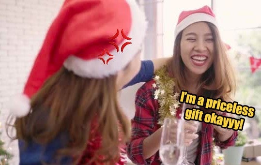 7 Common Types of Malaysians You'll Receive a Gift From This Christmas - WORLD OF BUZZ