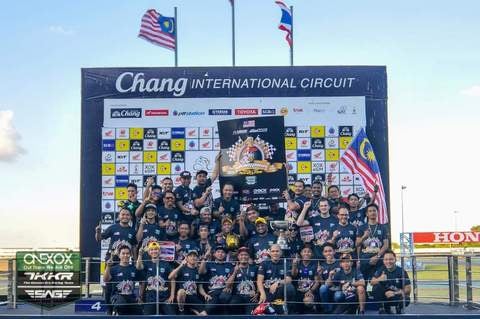 All Malaysian Crew Superbike Team Just Won The Asian Championship Against Bigger Competitors - WORLD OF BUZZ 3