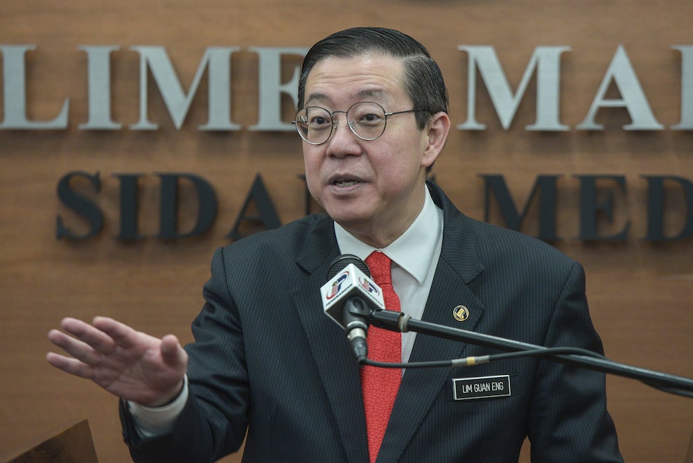 Finance Minister: Government Is Testing An E-Wallet System Named E-Tunai Rakyat - WORLD OF BUZZ 2