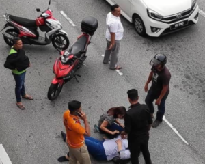 Girl Fell Off A Flyover In Bangsar, Now Critical - World Of Buzz