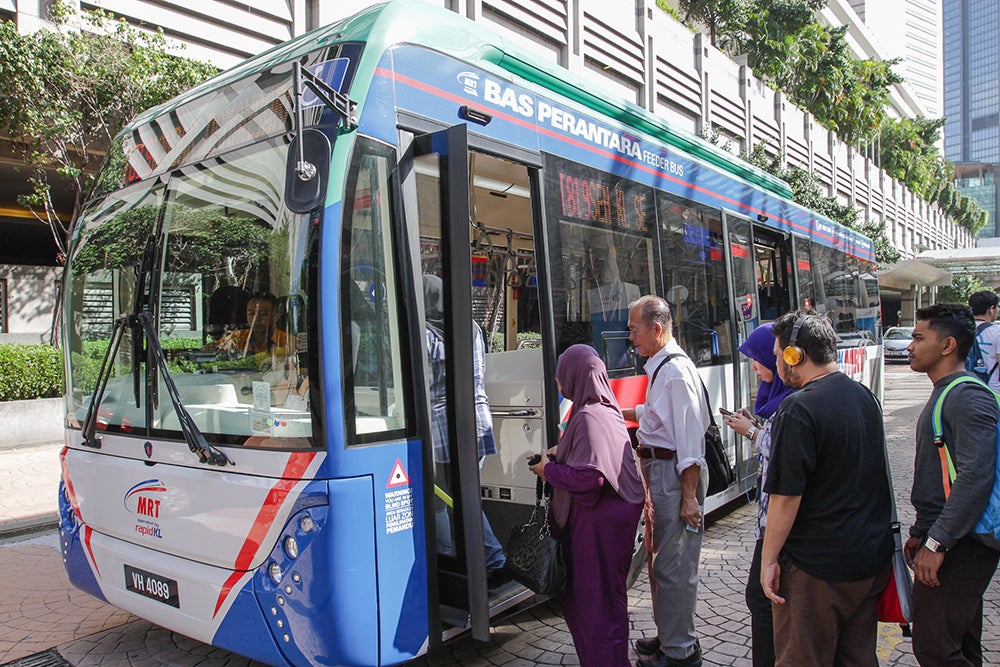 Rapid KL To Extend Operation Hours Of Selected Lines For 2020 New Years Day Countdown - WORLD OF BUZZ 3