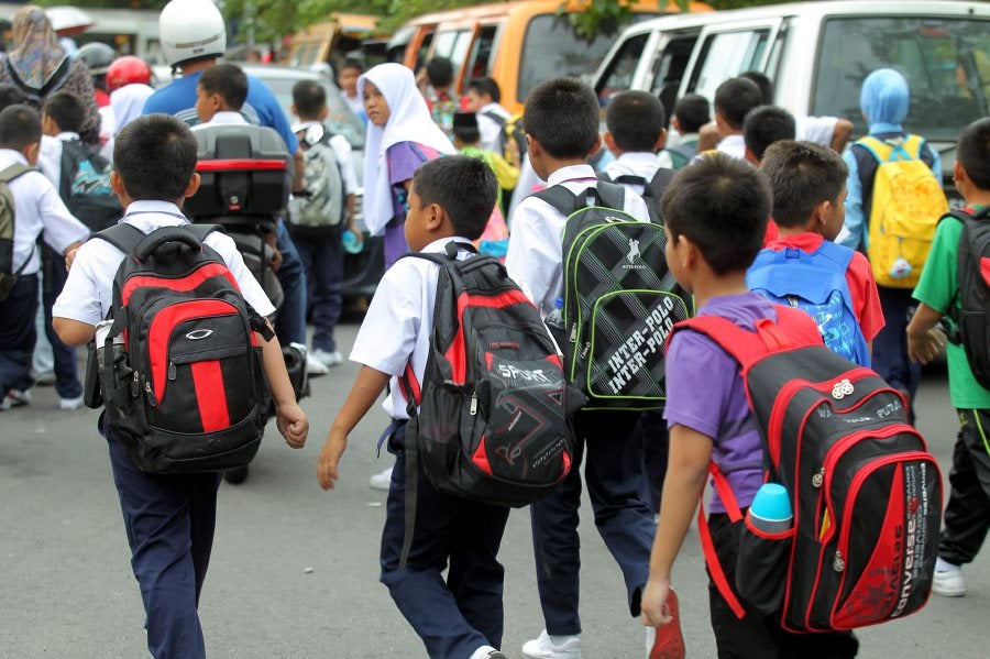 10yo Cheras Girl Tragically Found Hanged To Death On Her First Day of School - WORLD OF BUZZ